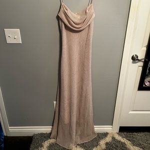Beautiful dress only worn once